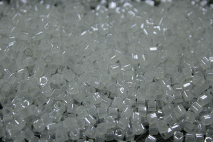 Бисер Япония "TOHO" CUBE 3 мм 5 г №0141 белый/перламутровый